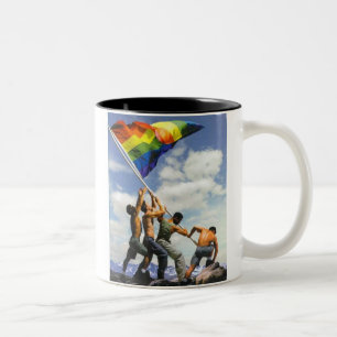 Em Dois Tons Caneca de café do gourmet da bandeira do arco-ír