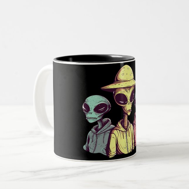 Em Dois Tons Caneca de Café Duo Alien – Ficção Científica Retro (Frente Esquerda)