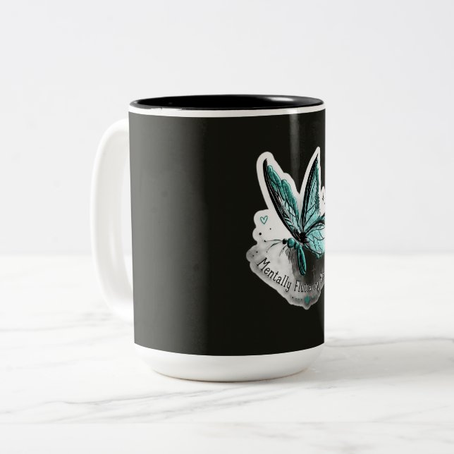 Em Dois Tons Caneca de café fofa com frase adesiva (Frente Esquerda)