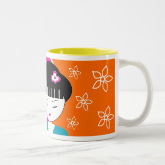 Em Dois Tons Caneca de café japonesa moderna da menina de
