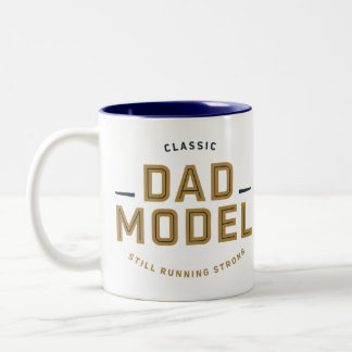 EM DOIS TONS CANECA DE CAFÉ MODELO DE PAI CLÁSSICO AINDA FUNCIO