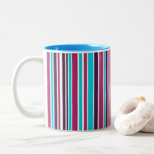 Em Dois Tons Caneca de café rosa e roxa listrada de duas cores