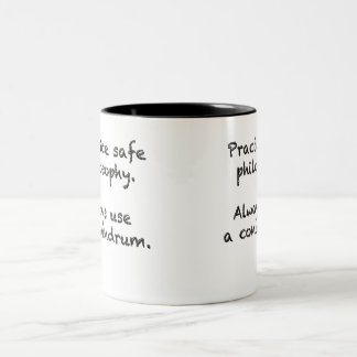 Em Dois Tons Caneca de café segura da filosofia