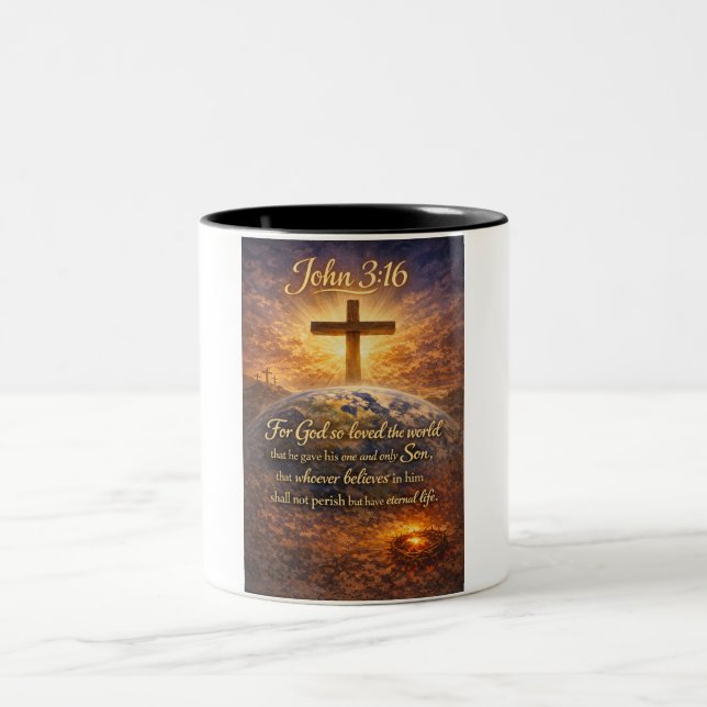 Em Dois Tons Caneca de Café Versículo Bíblico João 3:16 (Centro)