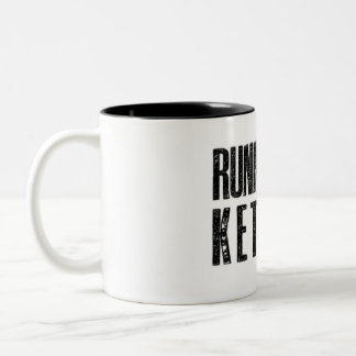 Em Dois Tons Funcionamento na caneca de café das cetonas