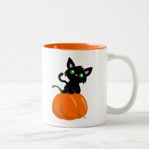 Em Dois Tons Gato numa caneca de café