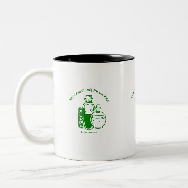 Em Dois Tons Herbos não são só para fumar caneca de café (Esquerda)