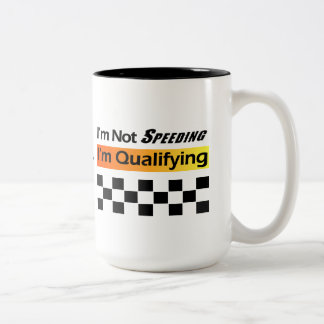 Em Dois Tons Não se apressando - caneca de café de qualificação