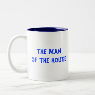 Em Dois Tons O homem da caneca de café da casa