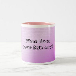Em Dois Tons O que faz seu ADN para dizer a caneca de café roxa