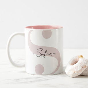 Em Dois Tons Uma caneca de café de duas cores decorada com o se