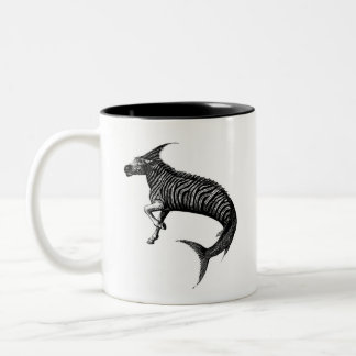 Em Dois Tons Uma caneca de café zebrafa estranha e divertida!