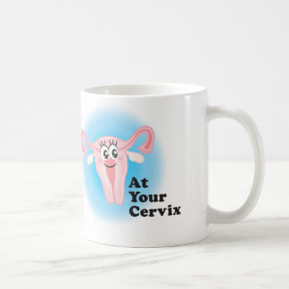 Em sua caneca de café da cerviz