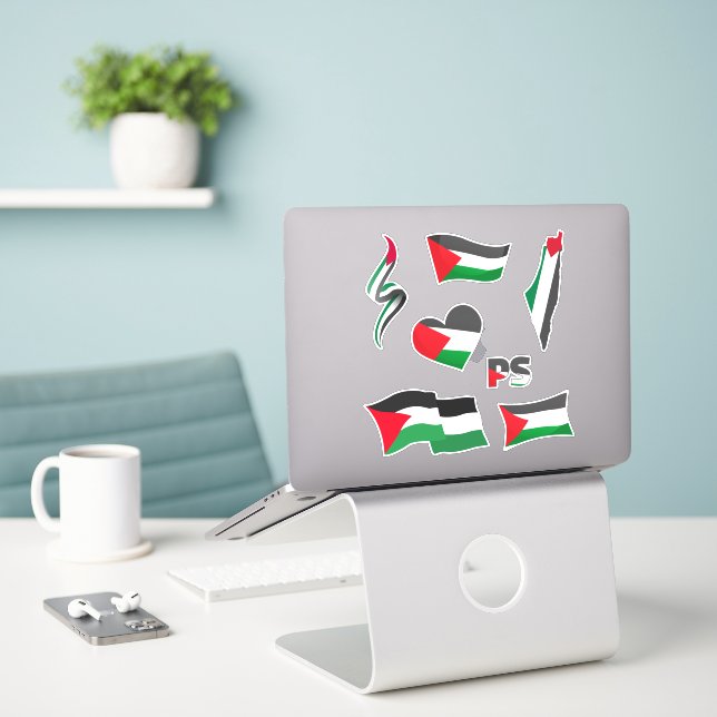 Embalagem do adesivo com bandeira palestiniana (Laptop na mesa)