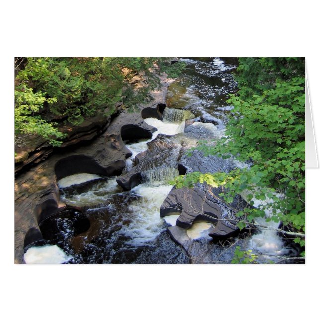 Embora as águas sejam incomodadas - cartão da (Frente Horizontal)