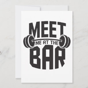 Encontre-Me No Bar Levantando O Dumbbel Do Elevado