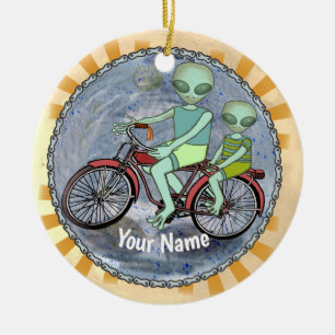 Enfeite de Alien Pilotando Bicicleta