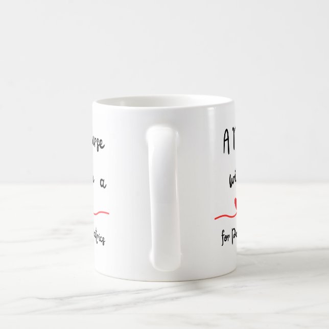 Enfermeira com Coração para Caneca Pediátrica (Alça)