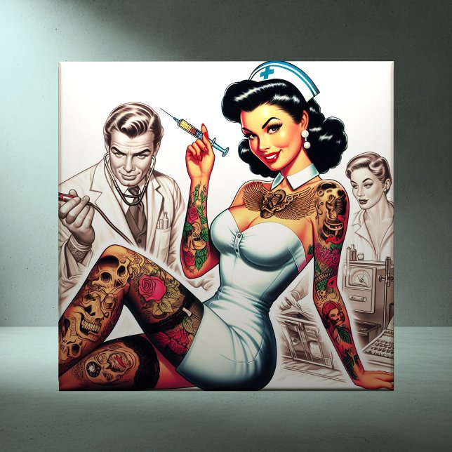Enfermeira Tatuada Pin-up (Criador carregado)