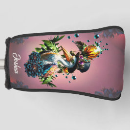 Engraçado pelicano com chapéu de galinha