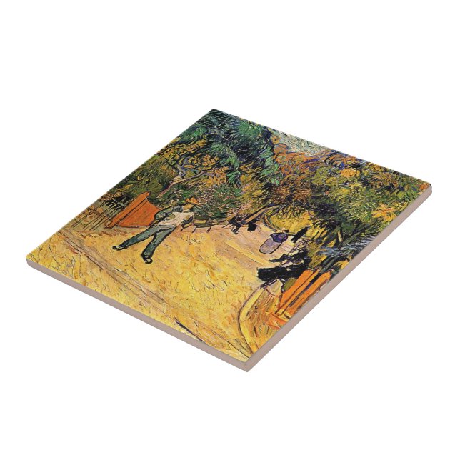 Entrada num Parque Público em Arles. (Lateral)