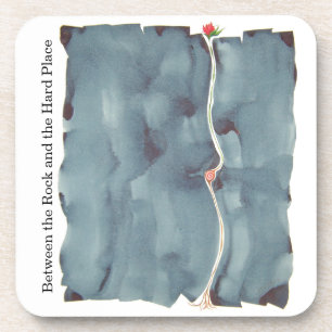 Entre a rocha e a porta copos dura da cortiça do