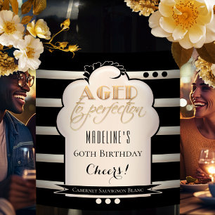 Envelhecido à etiqueta do vinho do aniversário d