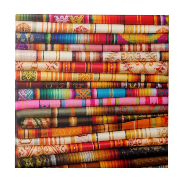 Equador, Área de Quito, Mercado de Artesanato Otav (Frente)