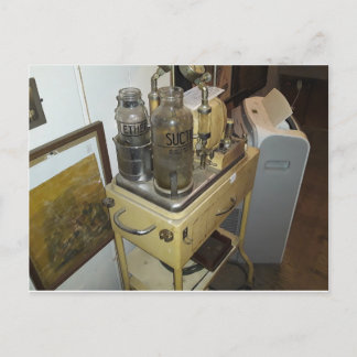 equipamento médico assustador antigo Cartão postal