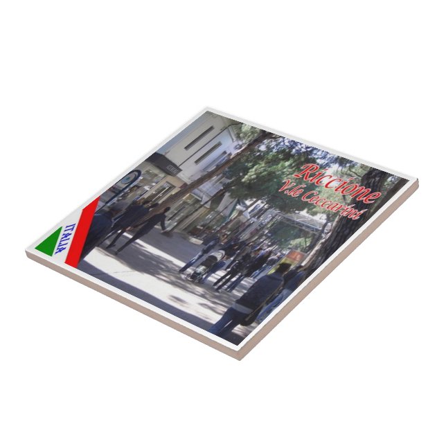 ERM022 RICCIONE, Viale Ceccarini, Itália, (Lateral)