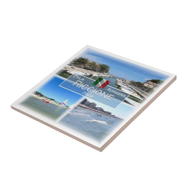 ERM039 RICCIONE, Emilia Romagna, Itália, (Lateral)