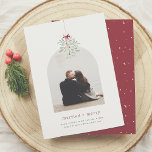 Erro de Orçamento Foto de Arch Minimalista<br><div class="desc">Um design de Natal moderno e minimalista para o casal. A frente deste cartão de orçamento apresenta um pacote de água-color verde-azul, embrulhado em um arco. Por baixo do mistério, há uma foto personalizada de sua escolha em forma de boho, arco moderno. Perfeito para casais e recém-casados. Abaixo da foto,...</div>