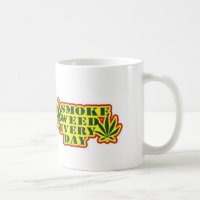 Erva daninha do fumo cada caneca de café do dia