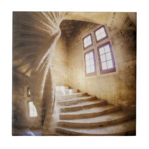 Escada espiral bege, França