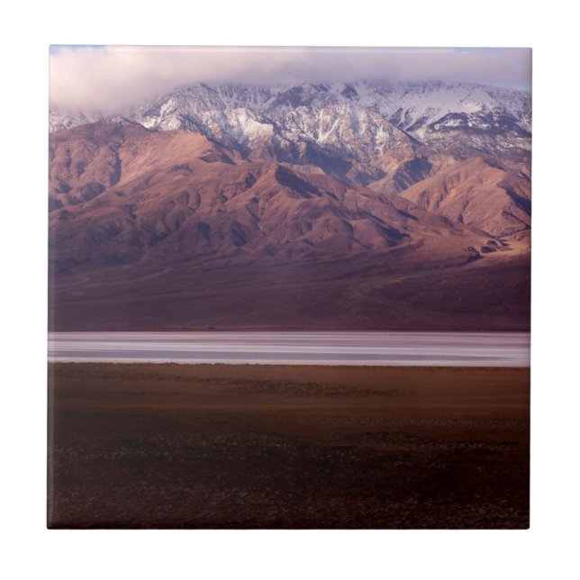 Escala e bacia de Panamint (Frente)