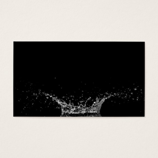 Escórias de água do solteiro sobre fundo preto (Frente)