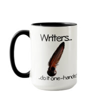 Escritores fazem uma caneca de café