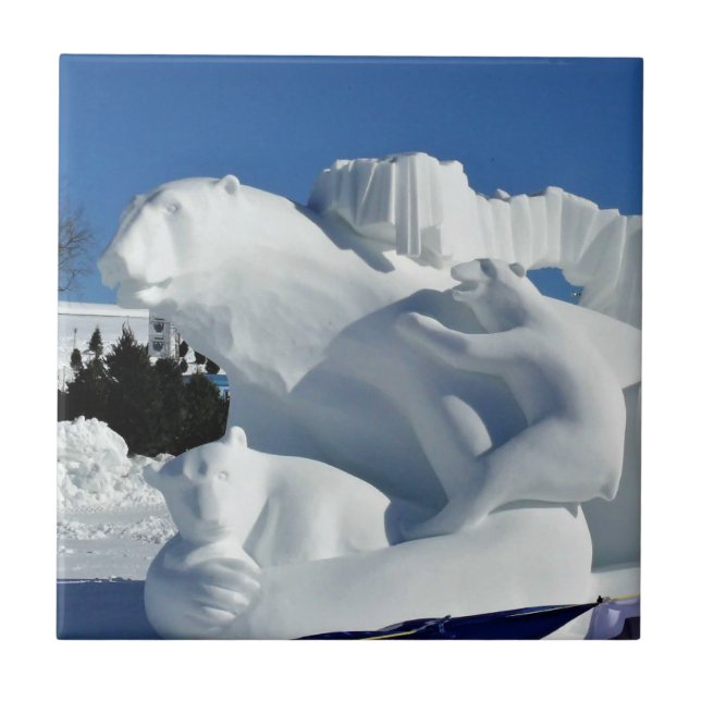 Escultura de Neve do Urso Polar, Quebec, Canadá (Frente)