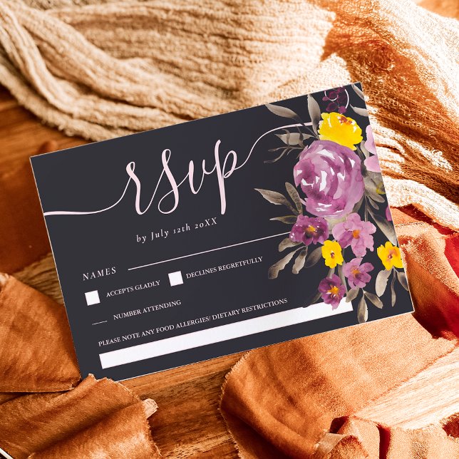 Escuro elegante monograma do rsvp de casamento flo (Elegant dark Purple floral wedding rsvp monogram)