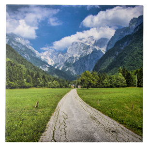Eslovênia, fotografia cênica com Alpes