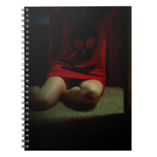 Espiral Caderno da camisola do crânio