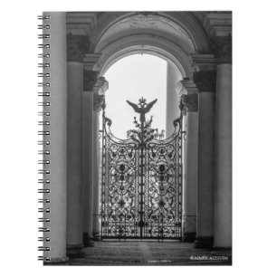 Espiral Caderno da porta do eremitério de St Petersburg
