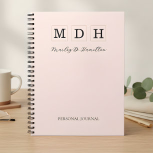 Espiral Caderno Jornal com Monograma Rosa Claro