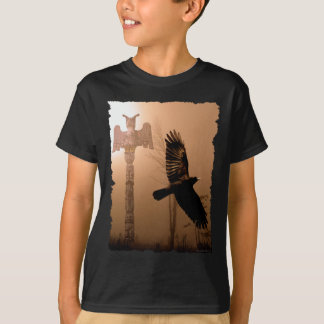 Espírito de Corvo Voador e Camiseta de Arte Nativa