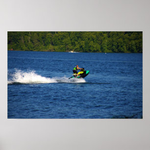 Esqui Jet no Lago Poster