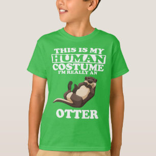 Esta é a minha fantasia humana. Sou uma camiseta 