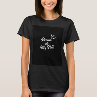 Esta é uma camiseta preta de manga curta para mulh
