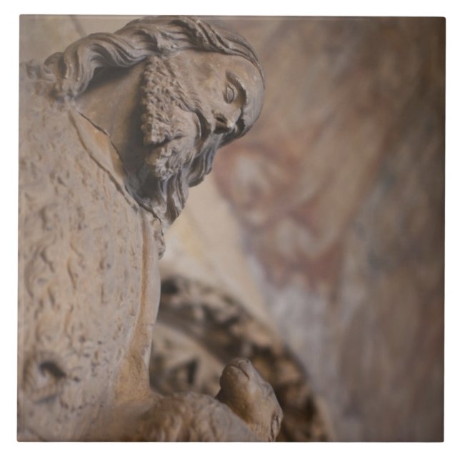 Estátua do Santo João Batista (Frente)