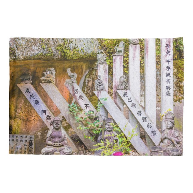 estátuas de Buda no templo Senko-ji (Verso)