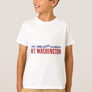 este caminhante escalou a camisa do mt Washington